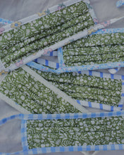 Load image into Gallery viewer, Kids mask, reversible