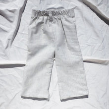 Load image into Gallery viewer, kids Unisex pants high waisted. Stripes
