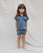 Load image into Gallery viewer, Kids toddlers denim shirt. 2 front pockets and collard 
